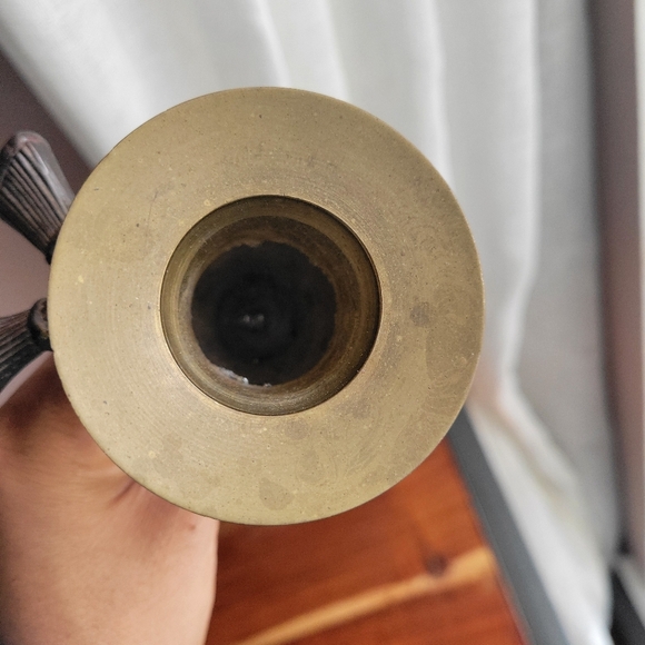 VINTAGE SOLID BRASS CANDLESTICK HOLDER MANUFACTURED IN INDIA 5.5" In Approx. - Picture 3 of 10